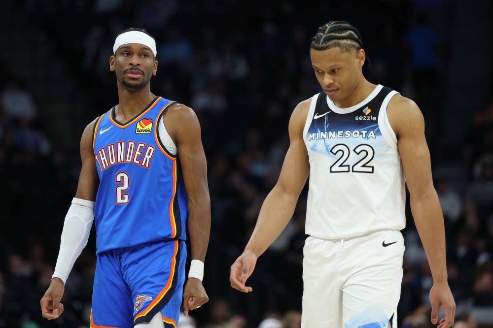 金背后的深 金背后的深